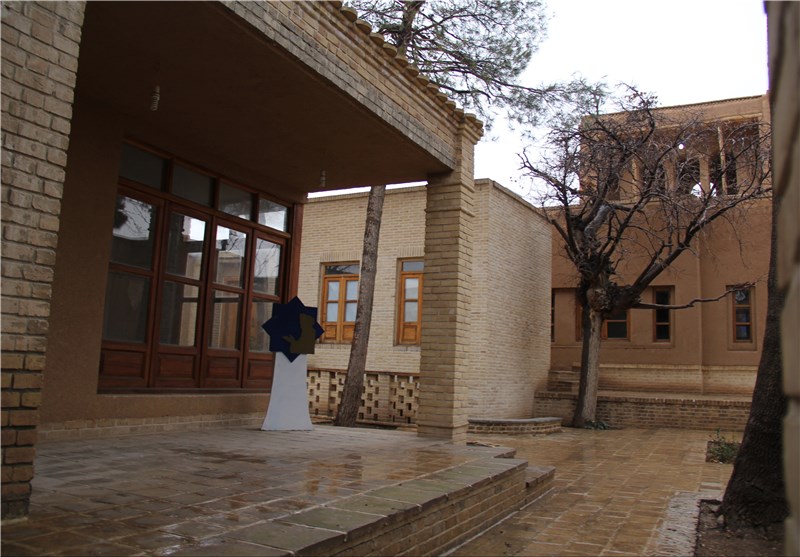 ویژگی معماری بیوت امام راحل (ره) از خمین تا تهران ویژگی معماری بیوت امام راحل (ره) از خمین تا تهران
