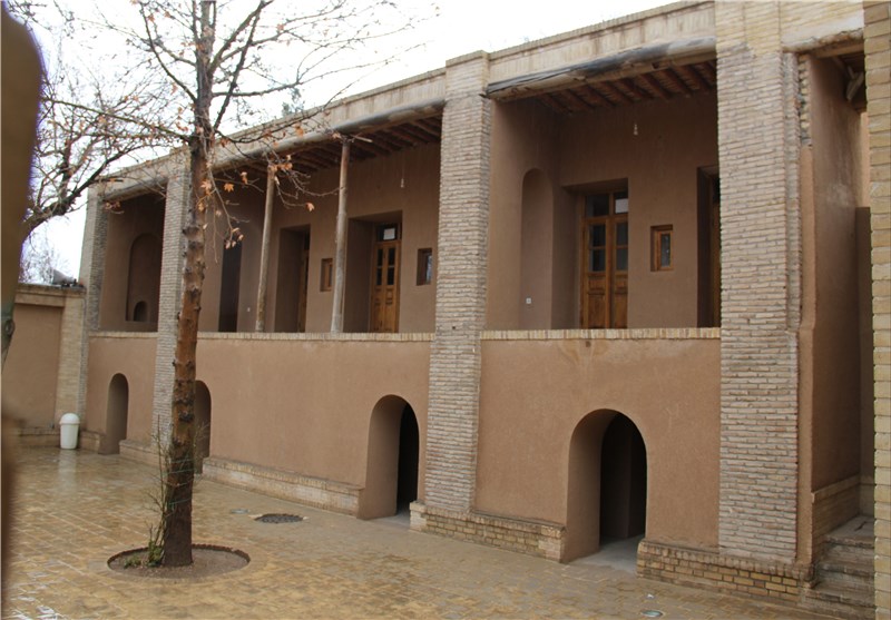 ویژگی معماری بیوت امام راحل (ره) از خمین تا تهران ویژگی معماری بیوت امام راحل (ره) از خمین تا تهران