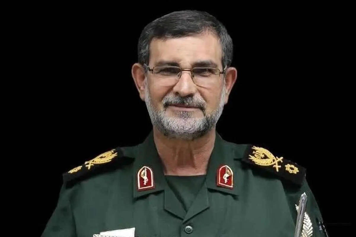 ملت ایران همچنان سدّی استوار در برابر فتنهها خواهند بود ملت ایران همچنان سدّی استوار در برابر فتنهها خواهند بود